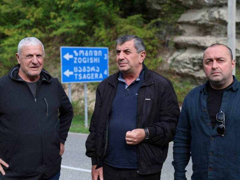 სოფელ ზოგიშის მიმართულებით საავტომობილო გზაზე მოძრაობა თავისუფალია